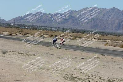 media/Oct-30-2025-Racers Edge (Thu) [[dabbdaf680]]/3-B Group/Session 3 (Turn 15 Inside)/